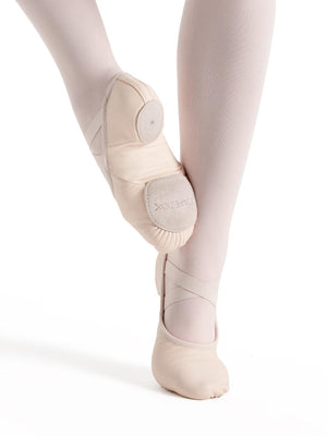 CAPEZIO - Hanami Ballet Shoe Adults / Split Sole / Leather / Light Pink